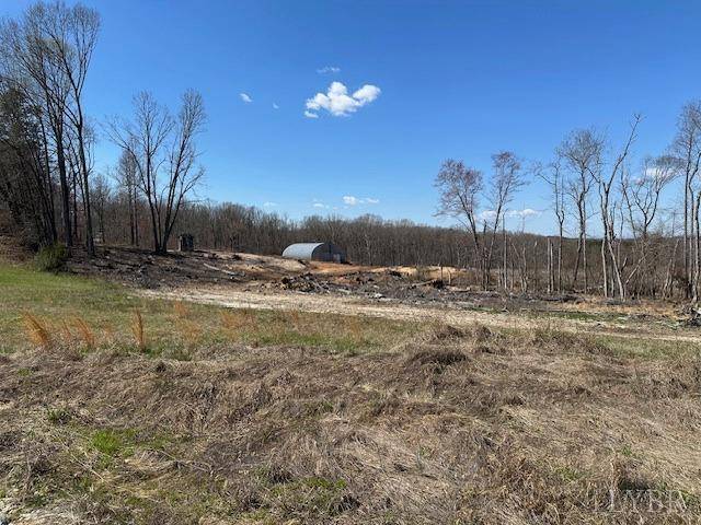 Huddleston, VA 24104,1 Ashbys WAY
