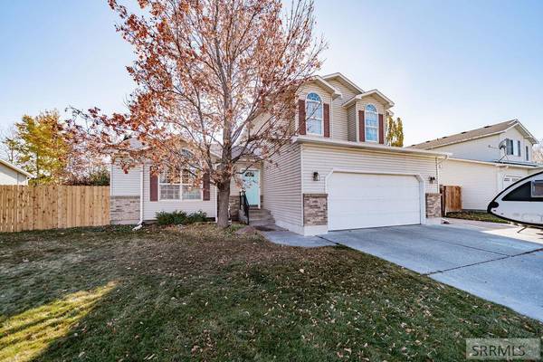 217 Harrisburg Lane, Idaho Falls, ID 83404