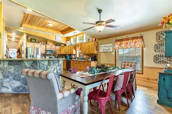 Naples, TX 75568,TBD 112 CR 2512