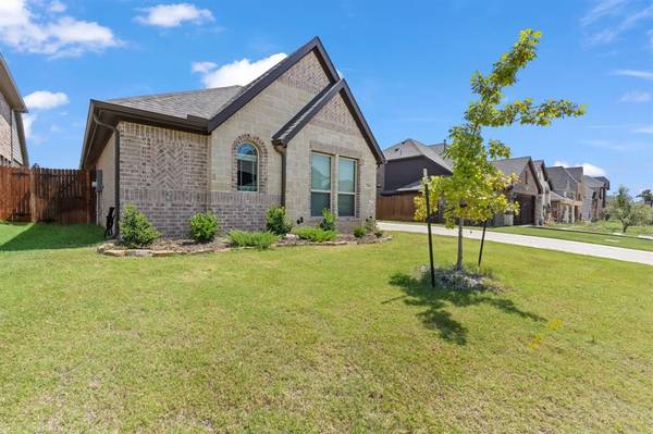 Burleson, TX 76028,524 Joe Street