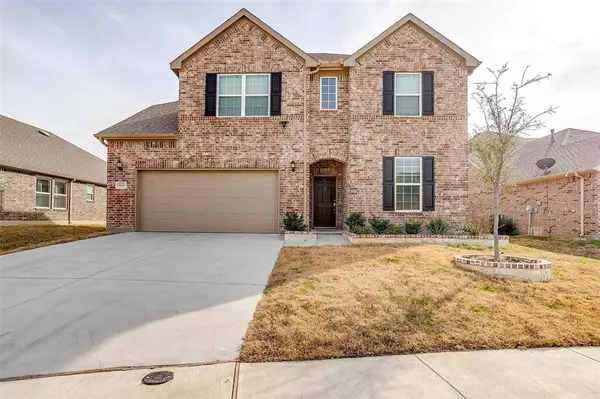 809 Sweeping Butte Drive, Fort Worth, TX 76052