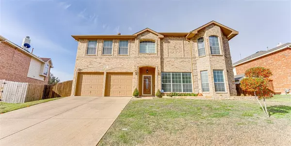 827 Burney Court,  Cedar Hill,  TX 75104