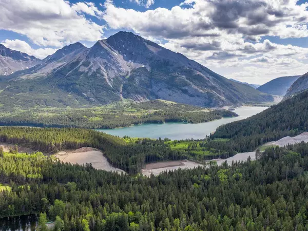 Rural Crowsnest Pass, AB T0K 0M0,2565 TECUMSEH RD