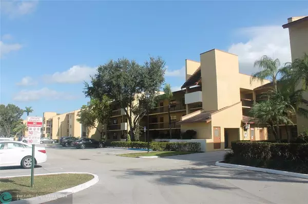 Coral Springs, FL 33071,2039 Coral Ridge Dr  #304