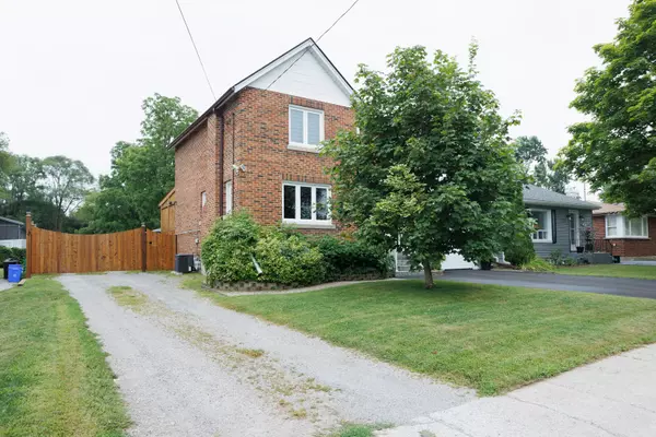 Kawartha Lakes, ON K9V 1N3,42 St David ST