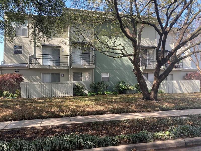 4211 Holland Avenue #204, Dallas, TX 75219