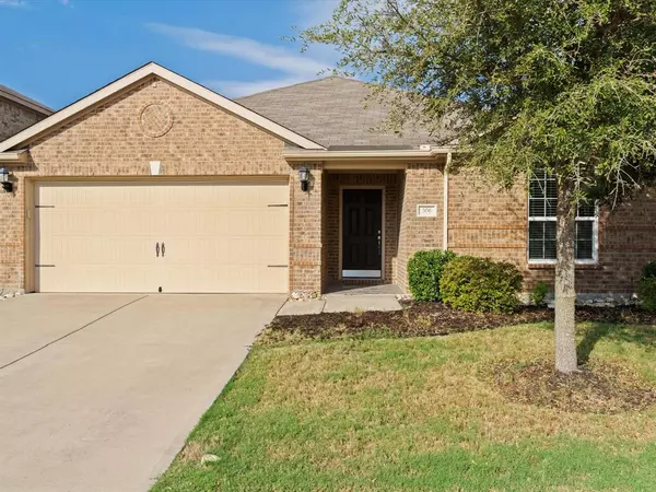 306 Thin Leaf Drive,  Princeton,  TX 75407