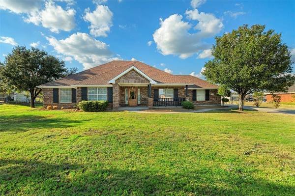 10111 Country View Lane, Forney, TX 75126