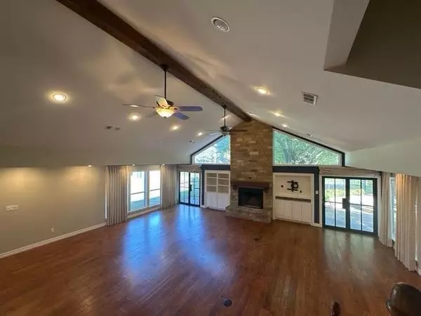 Double Oak, TX 75077,165 S Forest Lane