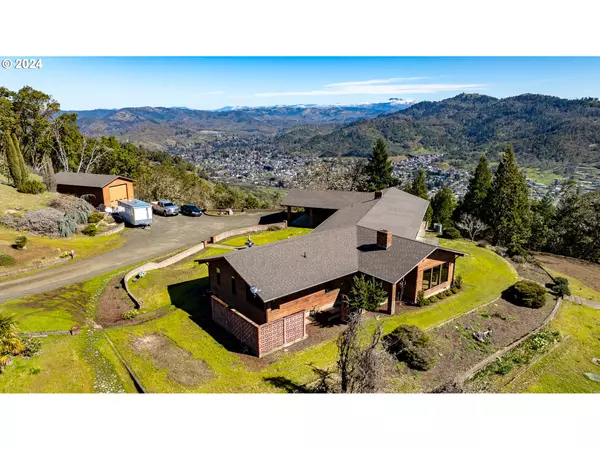 Roseburg, OR 97471,2467 MOOREA DR