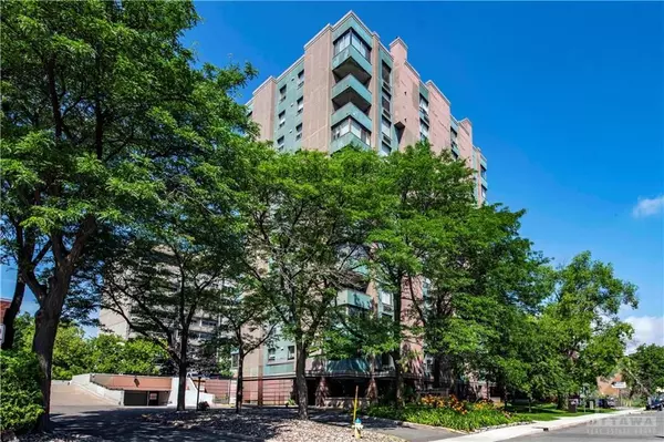 40 ARTHUR ST #404, West Centre Town, ON K1R 7T5