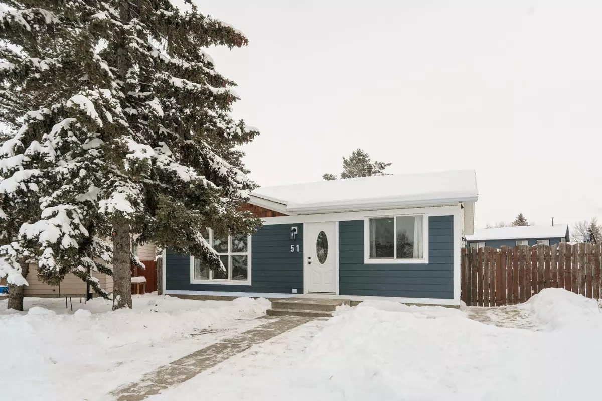 Calgary, AB T3J 2C6,51 Falshire PL Northeast