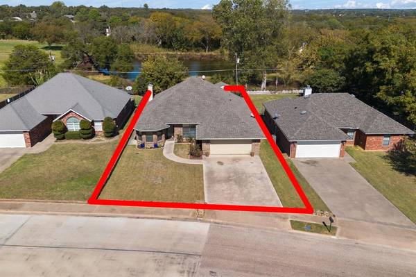 706 Spring Creek Street, Keene, TX 76031