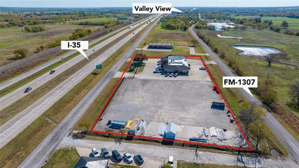 807 I-35 Highway S,  Valley View,  TX 76272