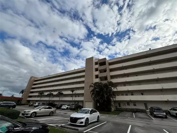 8900 Washington Blvd  #418,  Pembroke Pines,  FL 33025