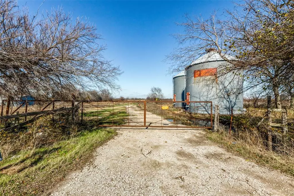 Farmersville, TX 75442,8069 County Road 623