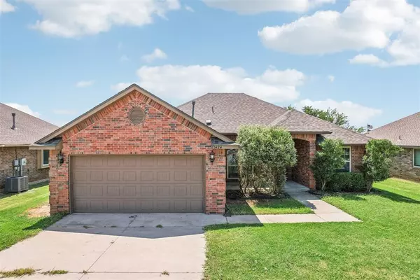 1424 Spoonwood Drive, Norman, OK 73071