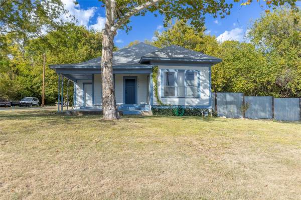 1312 Oneal Street, Commerce, TX 75428