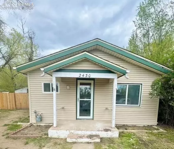 2430 E Monument ST, Colorado Springs, CO 80909