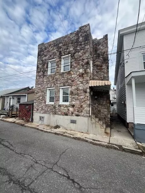 Summit Hill Borough, PA 18250,34 East Ridge Street