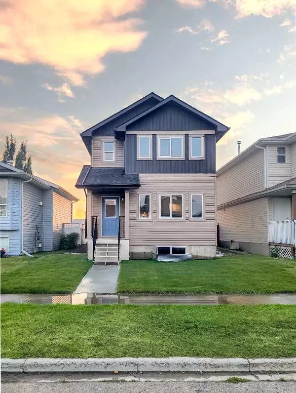 243 16 ST East, Brooks, AB T1R 1K3