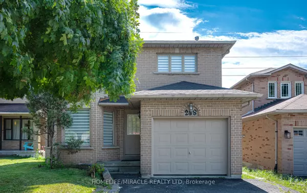 28 Murkar CRES, Whitby, ON L1N 8Y4