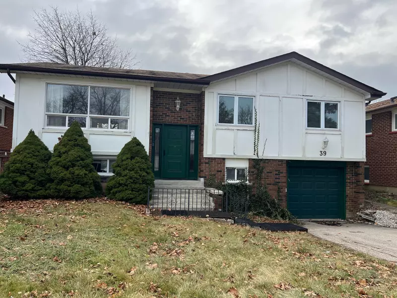 39 Merton RD, Brampton, ON L6V 2V5