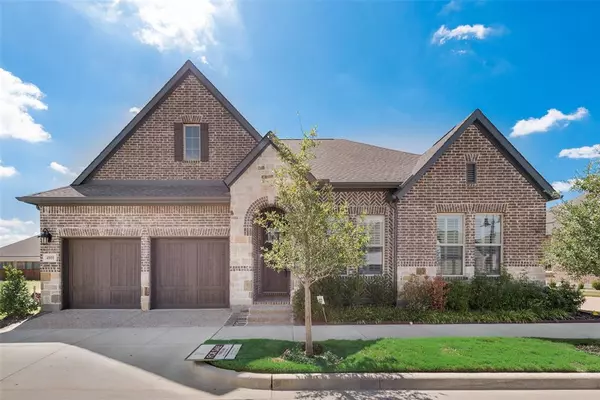 4800 Blackhawk Green Court,  Arlington,  TX 76005