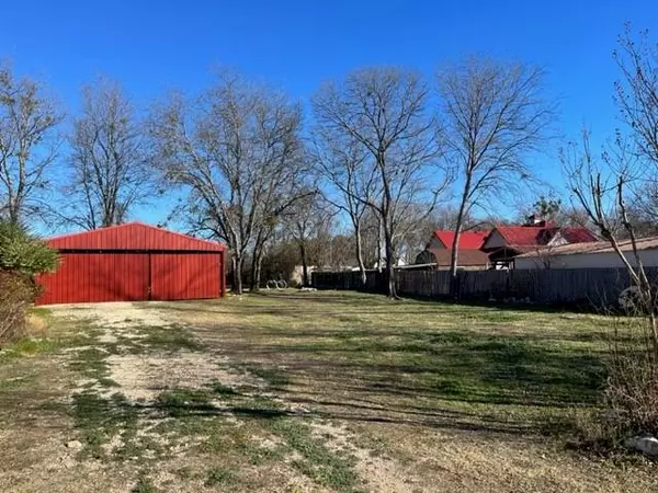 Hico, TX 76457,510 W Avenue B