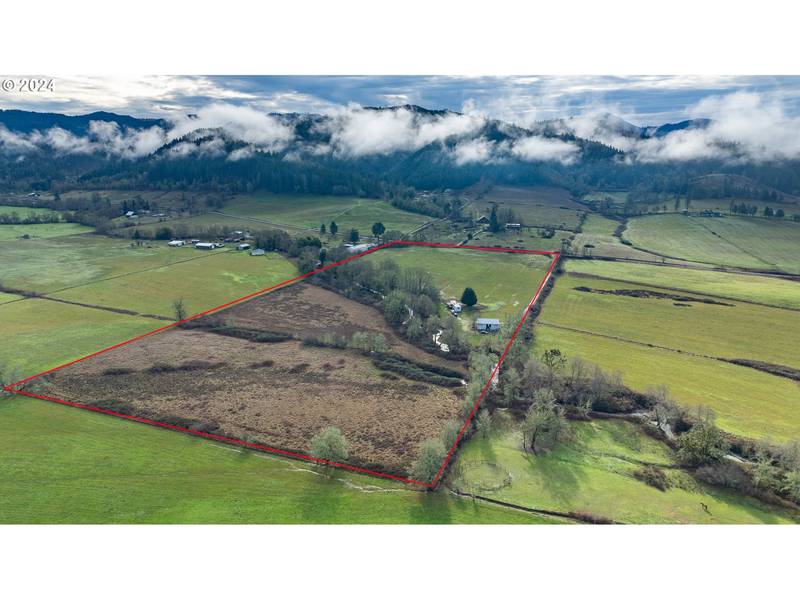 3792 BUCKHORN RD, Roseburg, OR 97470