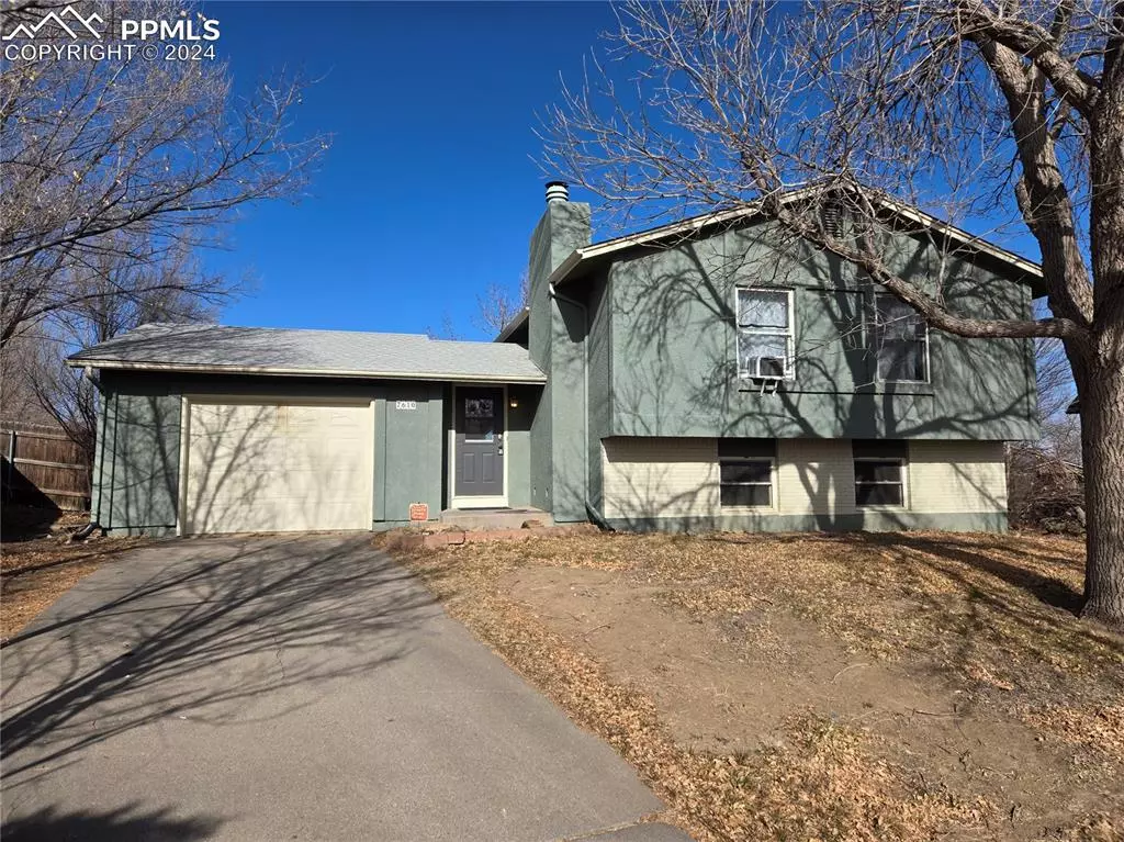 Colorado Springs, CO 80911,7610 Sunny View LN