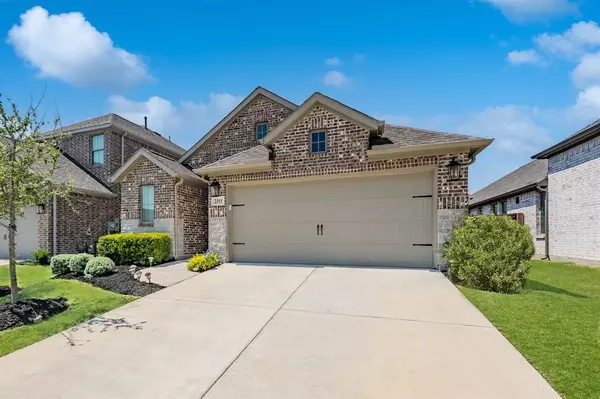 2311 Kirkstall Way, Forney, TX 75126