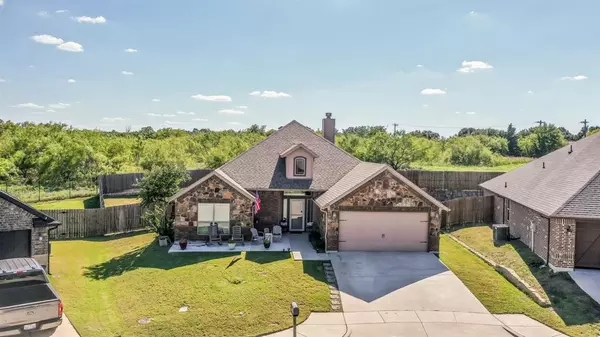 1444 Town Creek Circle, Weatherford, TX 76086