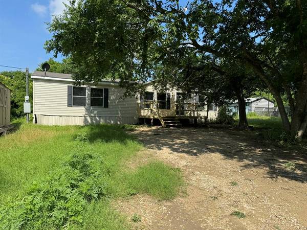 330 Andrews Road, Ennis, TX 75119