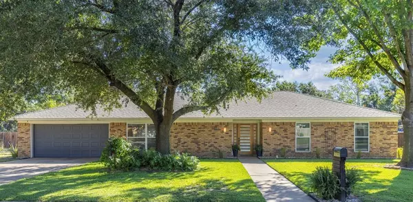 1608 Wright Street, Sulphur Springs, TX 75482