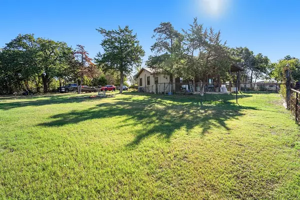 1620 County Road 429, Cleburne, TX 76031