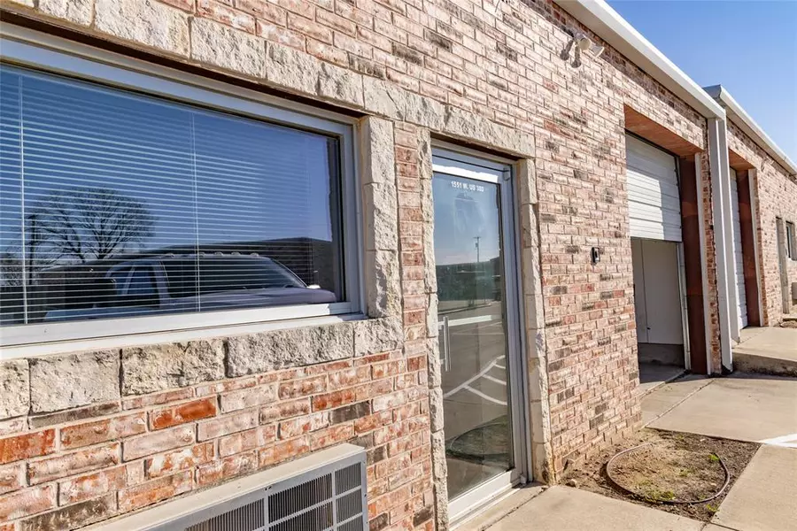 1551 W Business 380 #2 & 3, Decatur, TX 76234