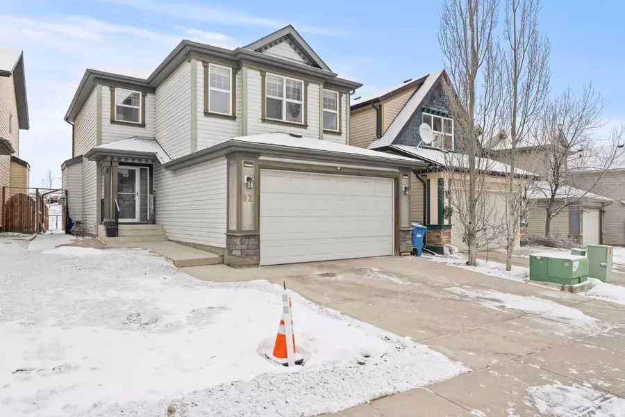 92 Covehaven TER Northeast, Calgary, AB T3K 0B2