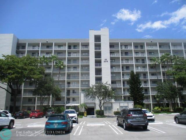 Pompano Beach, FL 33069,2215 Cypress Island Dr  #608