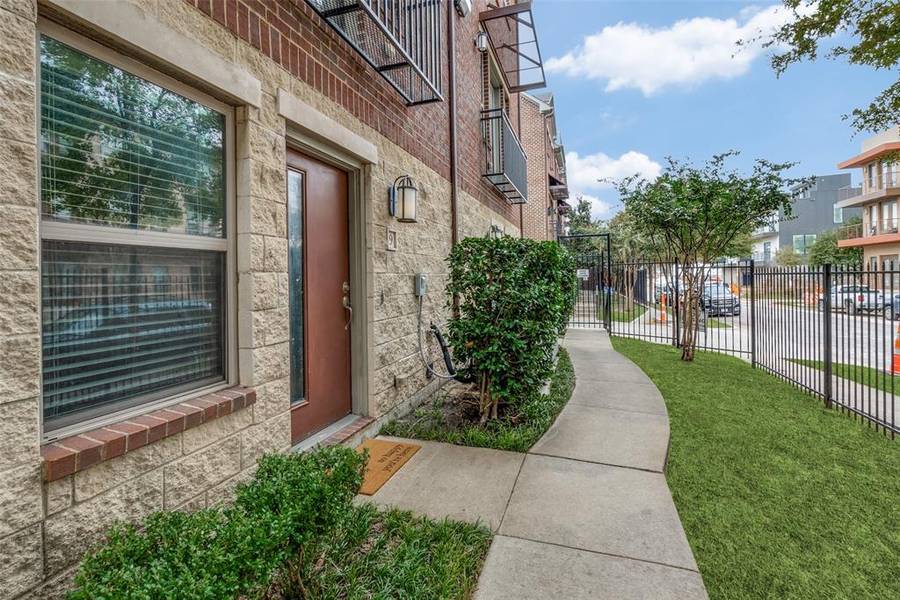 4323 Dickason Avenue #9, Dallas, TX 75219