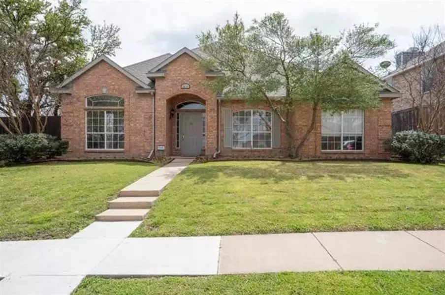 5837 Poole Drive, The Colony, TX 75056