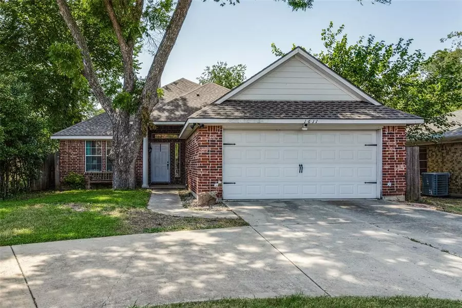 1611 N College Street, Mckinney, TX 75069