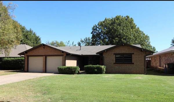 3700 Oak Grove Drive, Midwest City, OK 73110