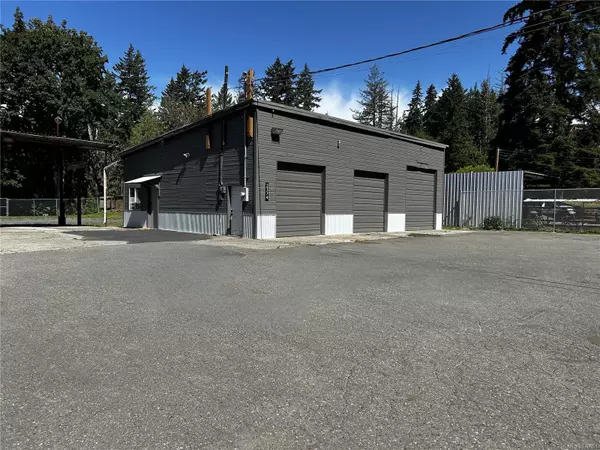 2374 Sooke River Rd, Sooke, BC V9Z 0X6