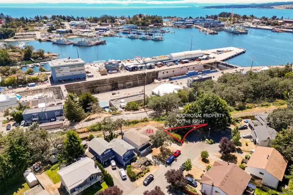 Esquimalt, BC V9E 7E6,723 Stancombe Pl