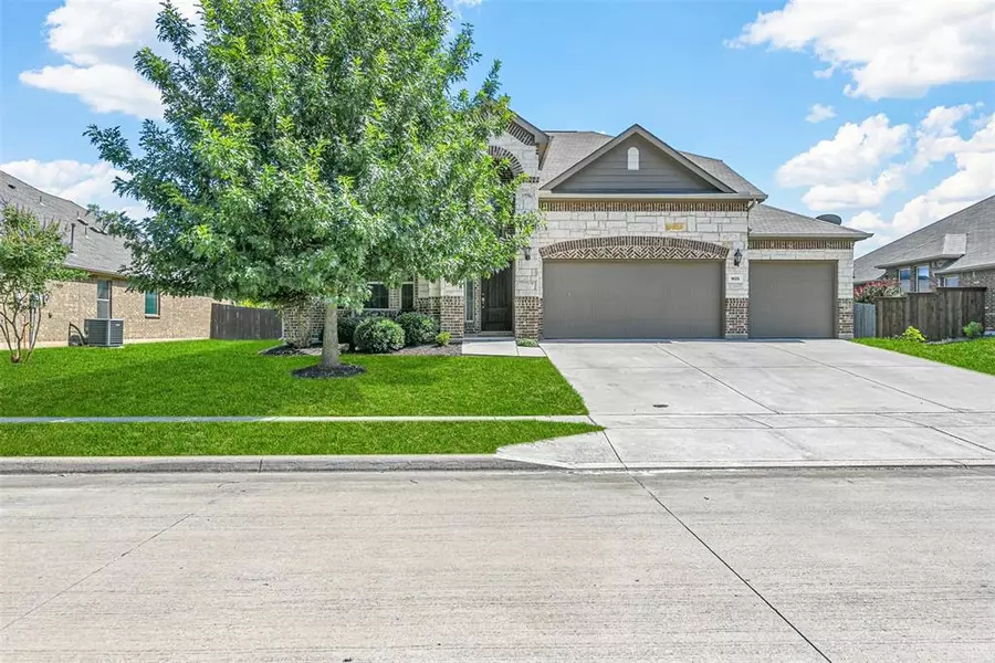 1625 Enchanted Sky Lane, Fort Worth, TX 76052