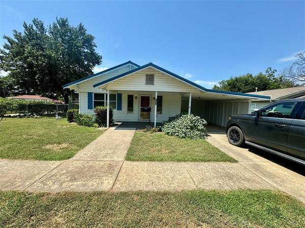 701 N 3rd Street, Okemah, OK 74859