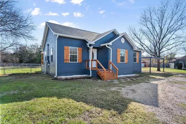 Corsicana, TX 75109,814 SE County Road 3048F