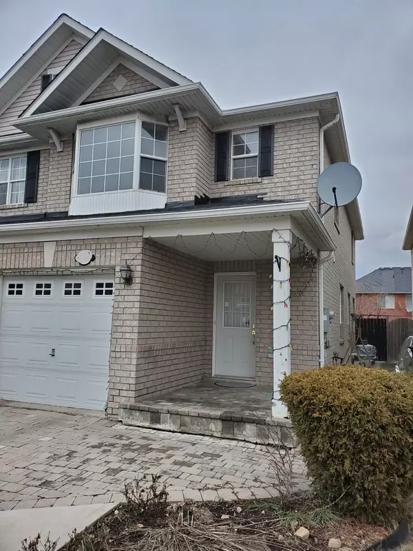 9 Lyric RD, Brampton, ON L6S 0B4