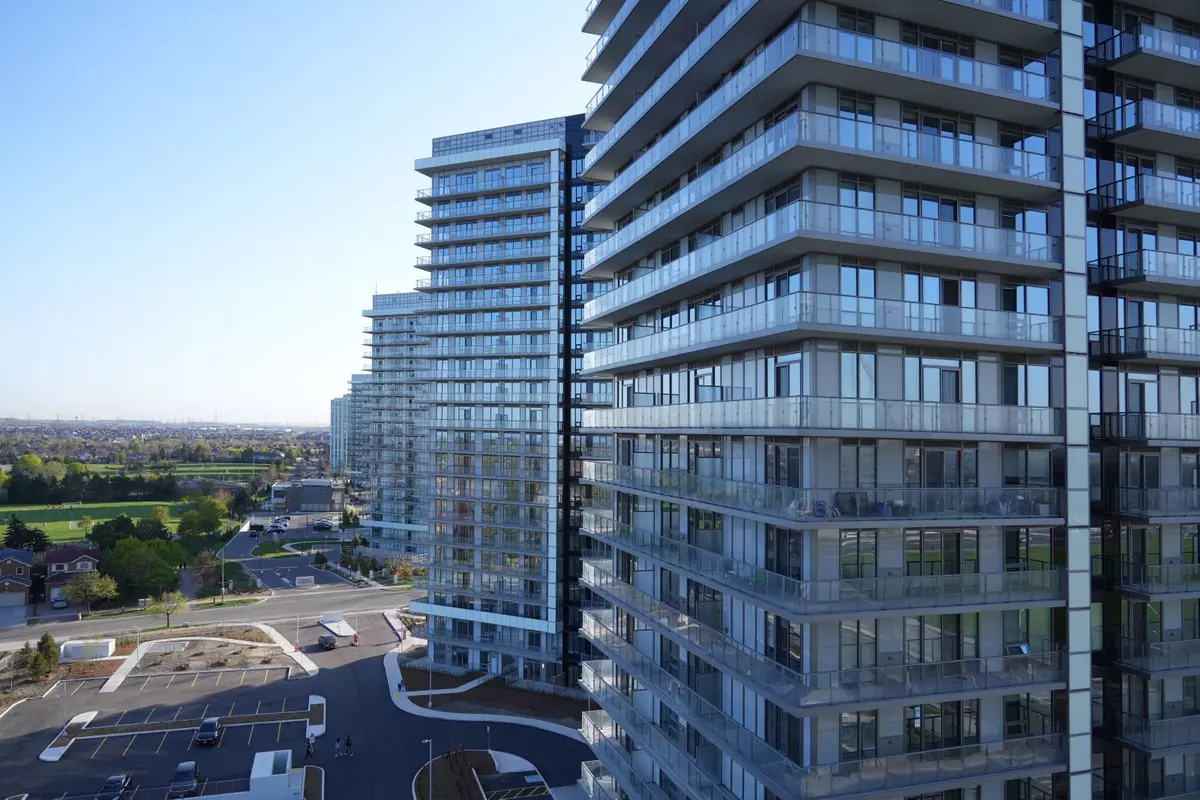 Mississauga, ON L5M 0Y3,2560 Eglinton AVE W #1108